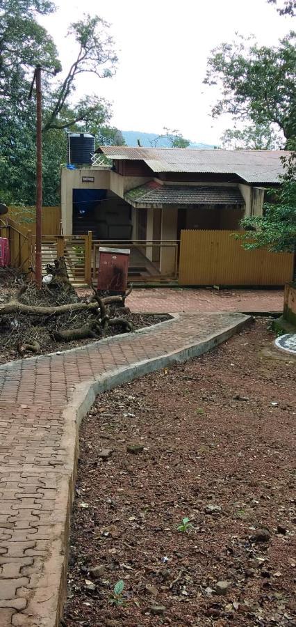 Nivritti Villa Matheran Ngoại thất bức ảnh