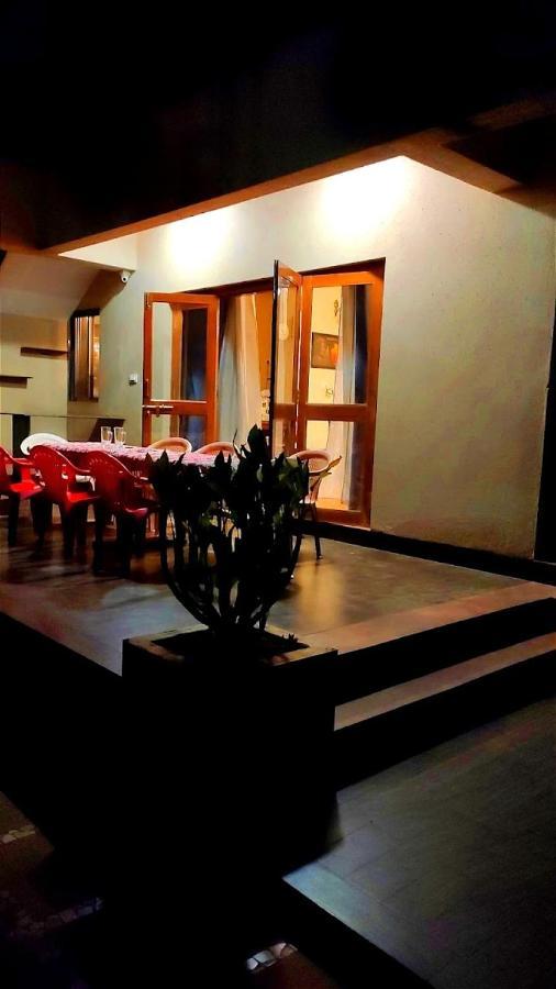 Nivritti Villa Matheran Ngoại thất bức ảnh