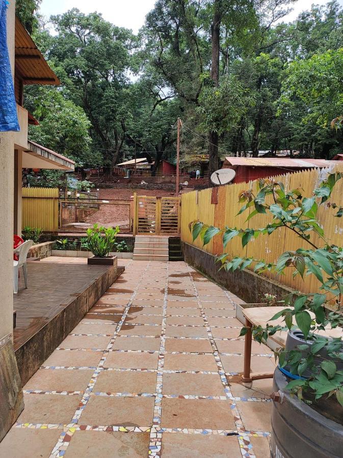 Nivritti Villa Matheran Ngoại thất bức ảnh