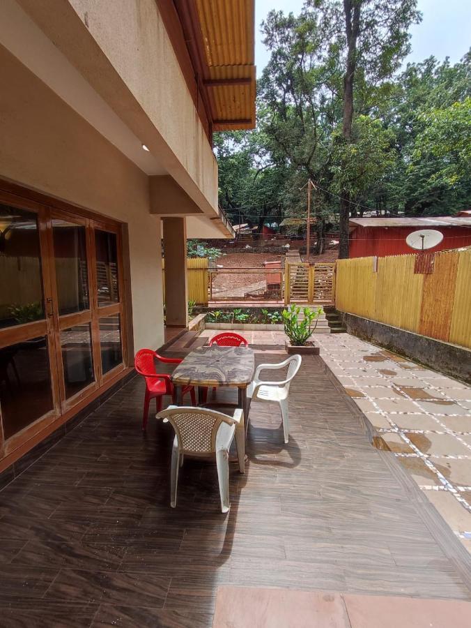 Nivritti Villa Matheran Ngoại thất bức ảnh