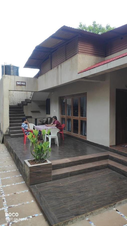 Nivritti Villa Matheran Ngoại thất bức ảnh
