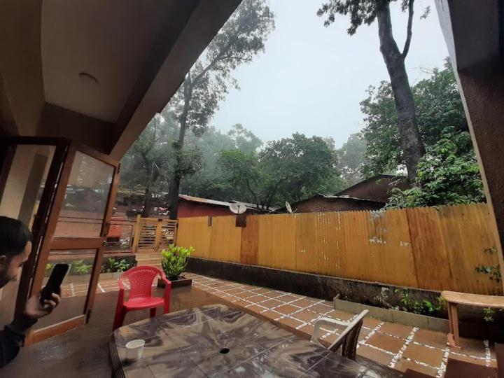 Nivritti Villa Matheran Ngoại thất bức ảnh