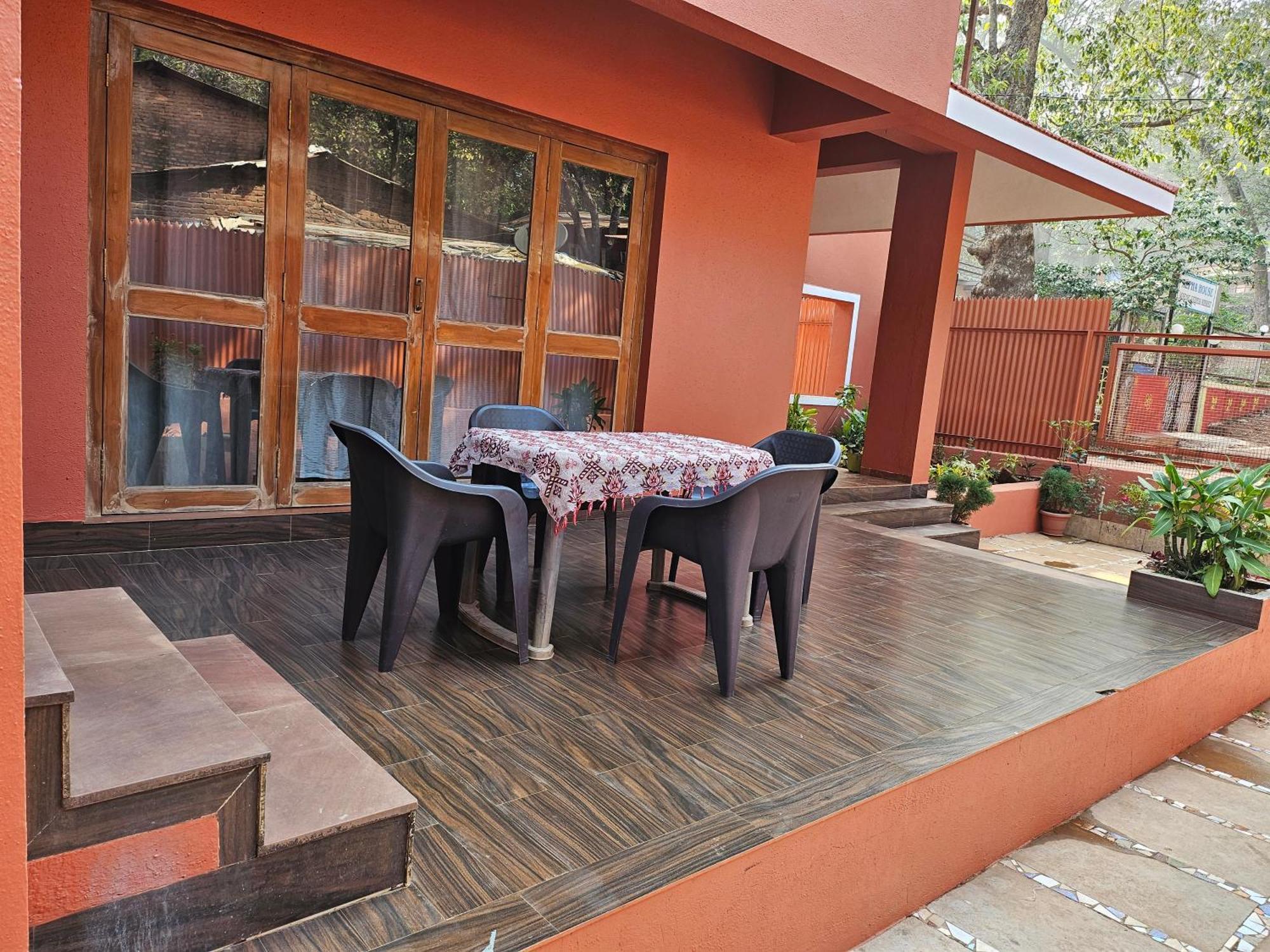Nivritti Villa Matheran Ngoại thất bức ảnh