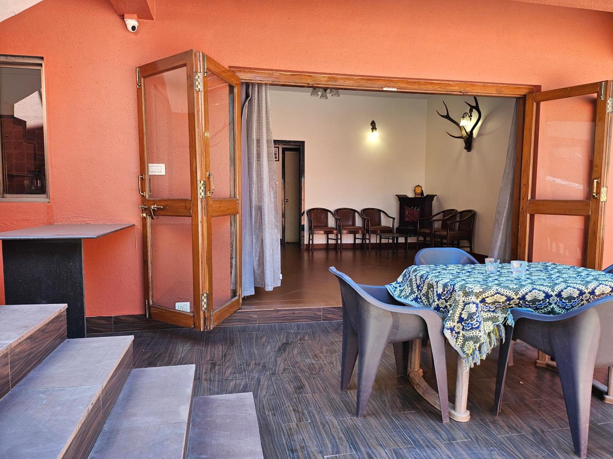 Nivritti Villa Matheran Ngoại thất bức ảnh